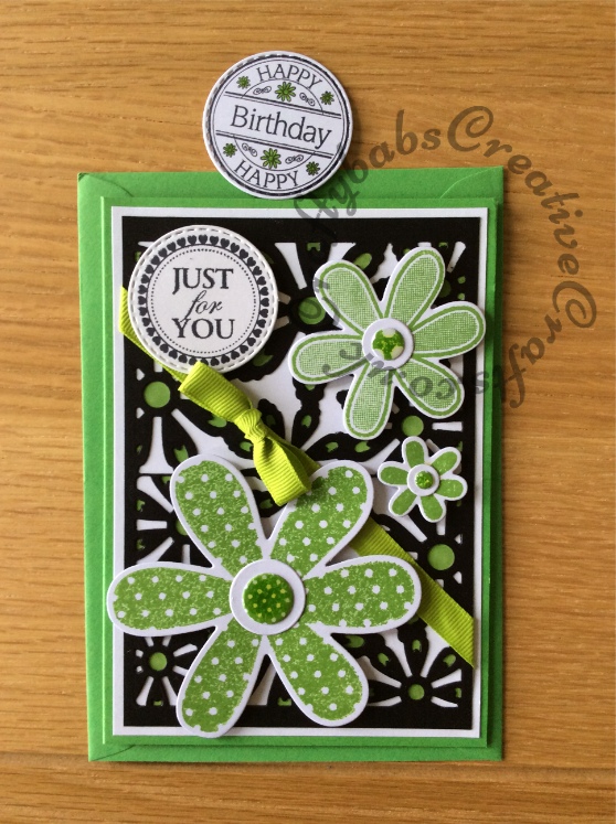 Daisy Just for you/birthday card made using Sizzix SIZZIX Thinlits FLOWER CARD set, Daisies Framelits Stamp & Die-cut set, Crealies Nest-Lies Double Stitch Circles - craftybabscreativecrafts.co.uk